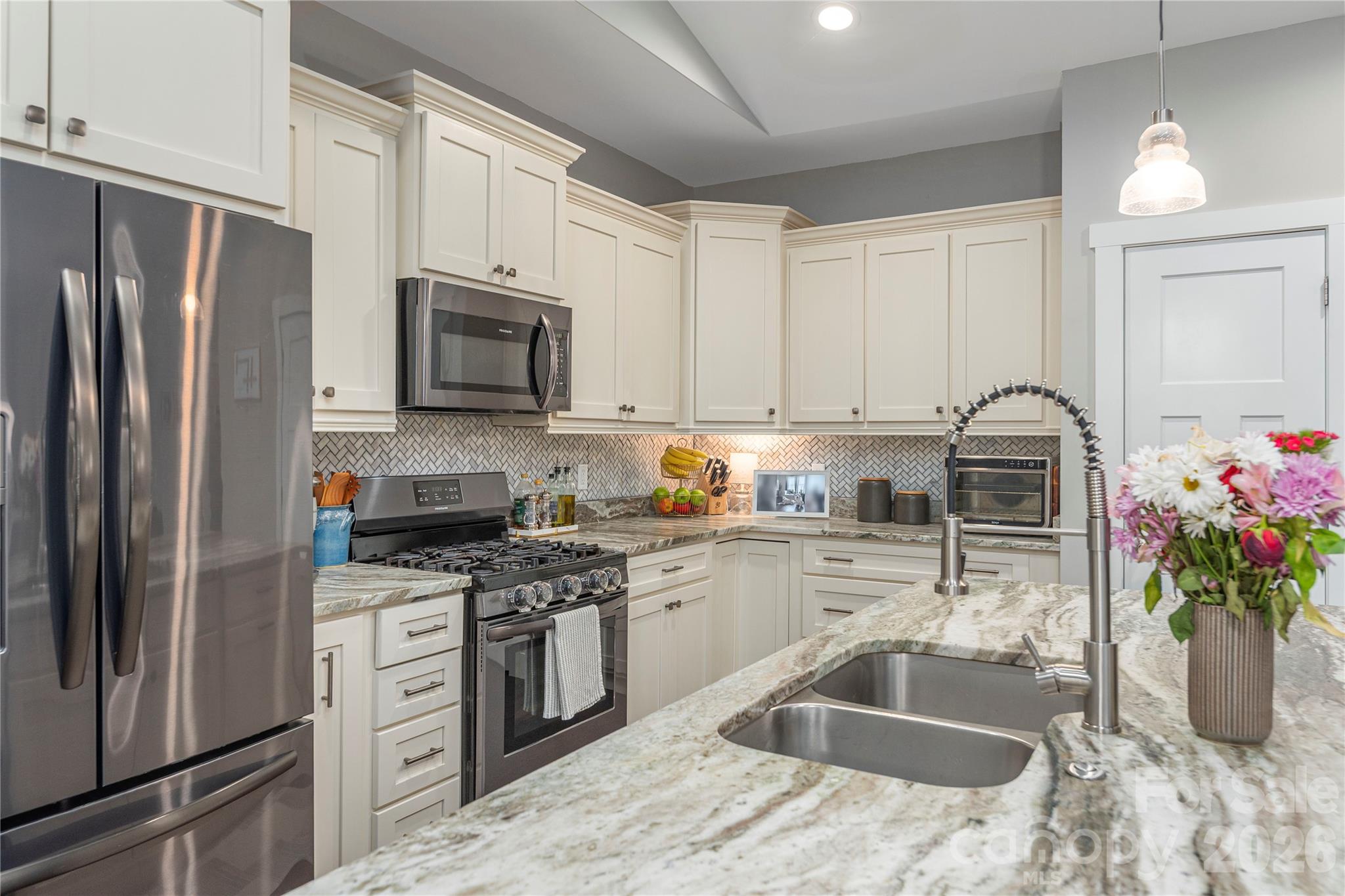 348 Olivet Lane Fletcher NC 28732