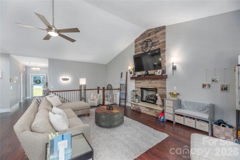 348 Olivet Lane Fletcher NC 28732