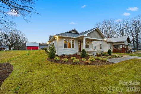 1022 E Main Street Maiden NC 28650