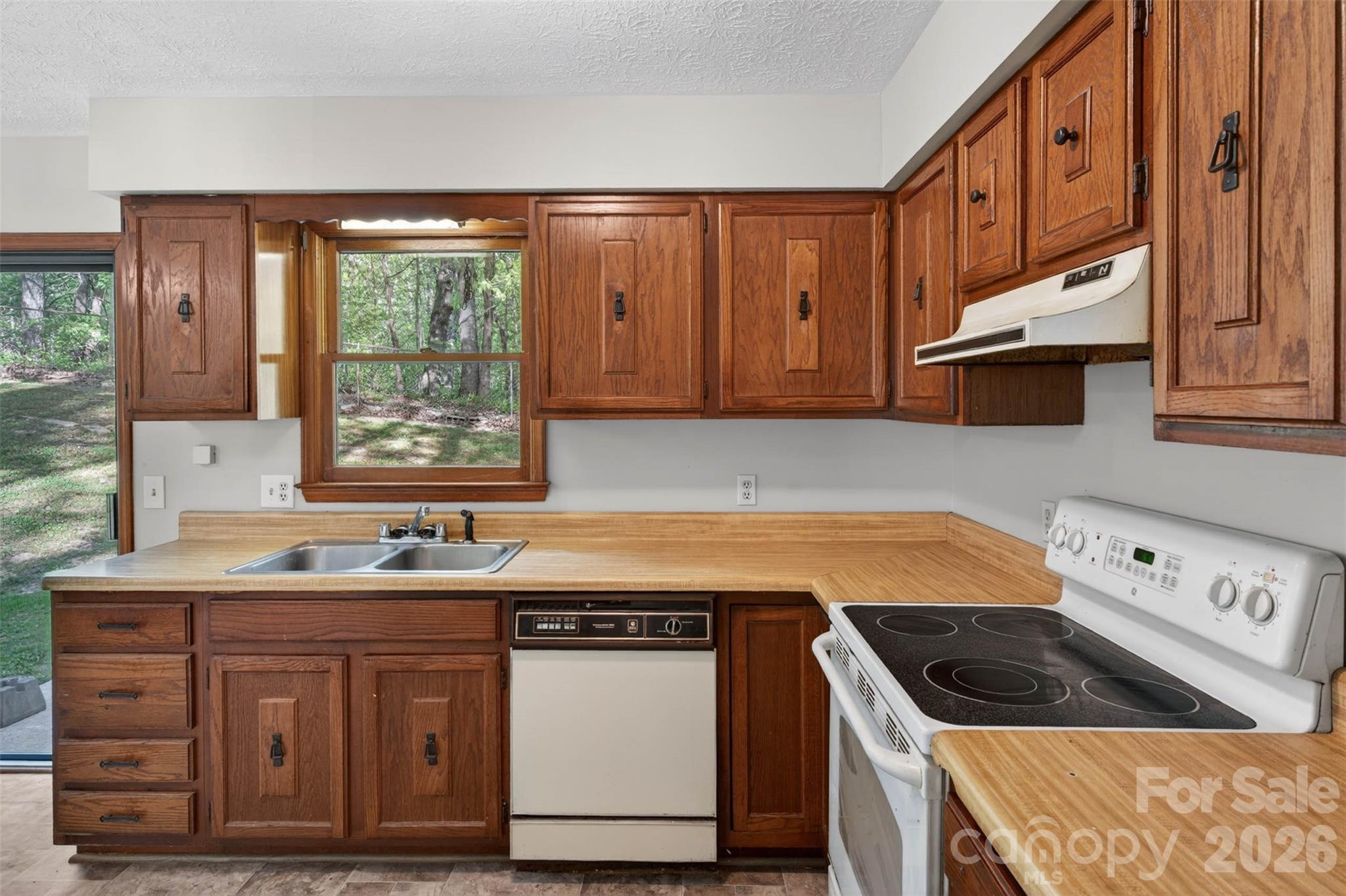 404 Ciccone Drive Hendersonville NC 28791