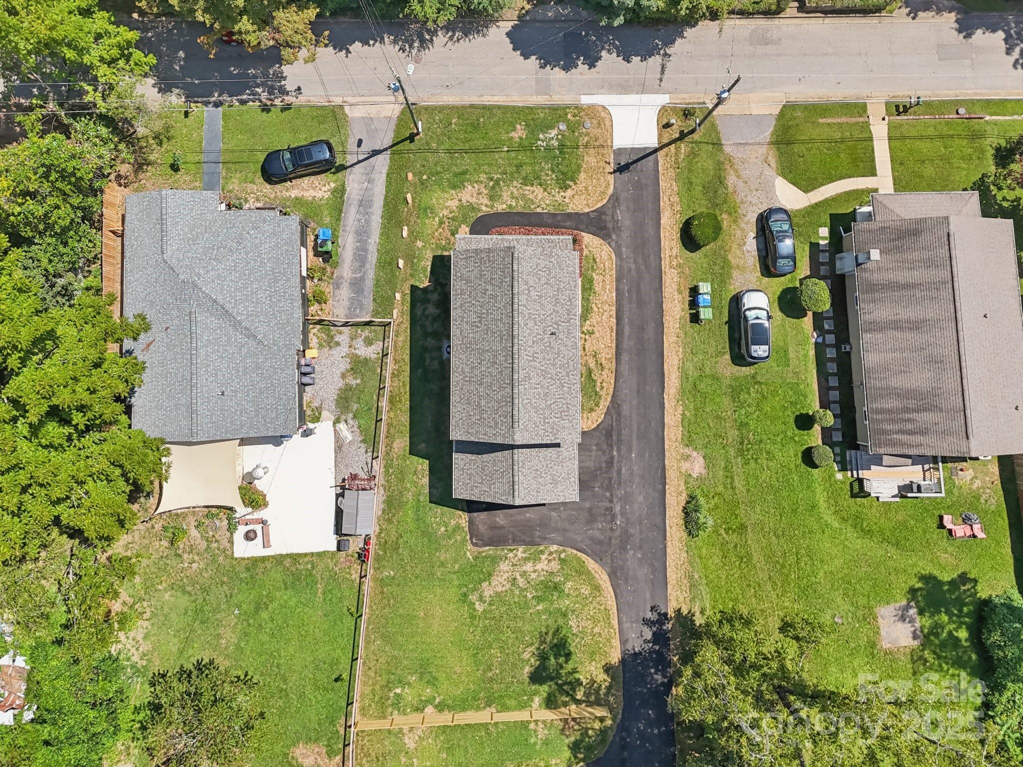 17 White Avenue Asheville NC 28803