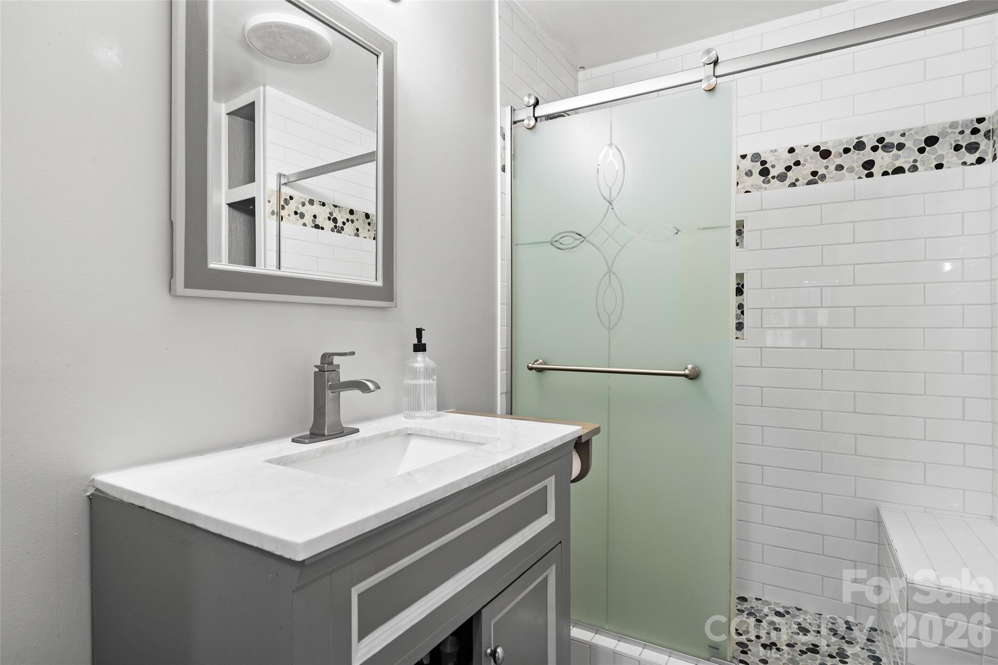 28 Cathys Cove Road Hendersonville NC 28792