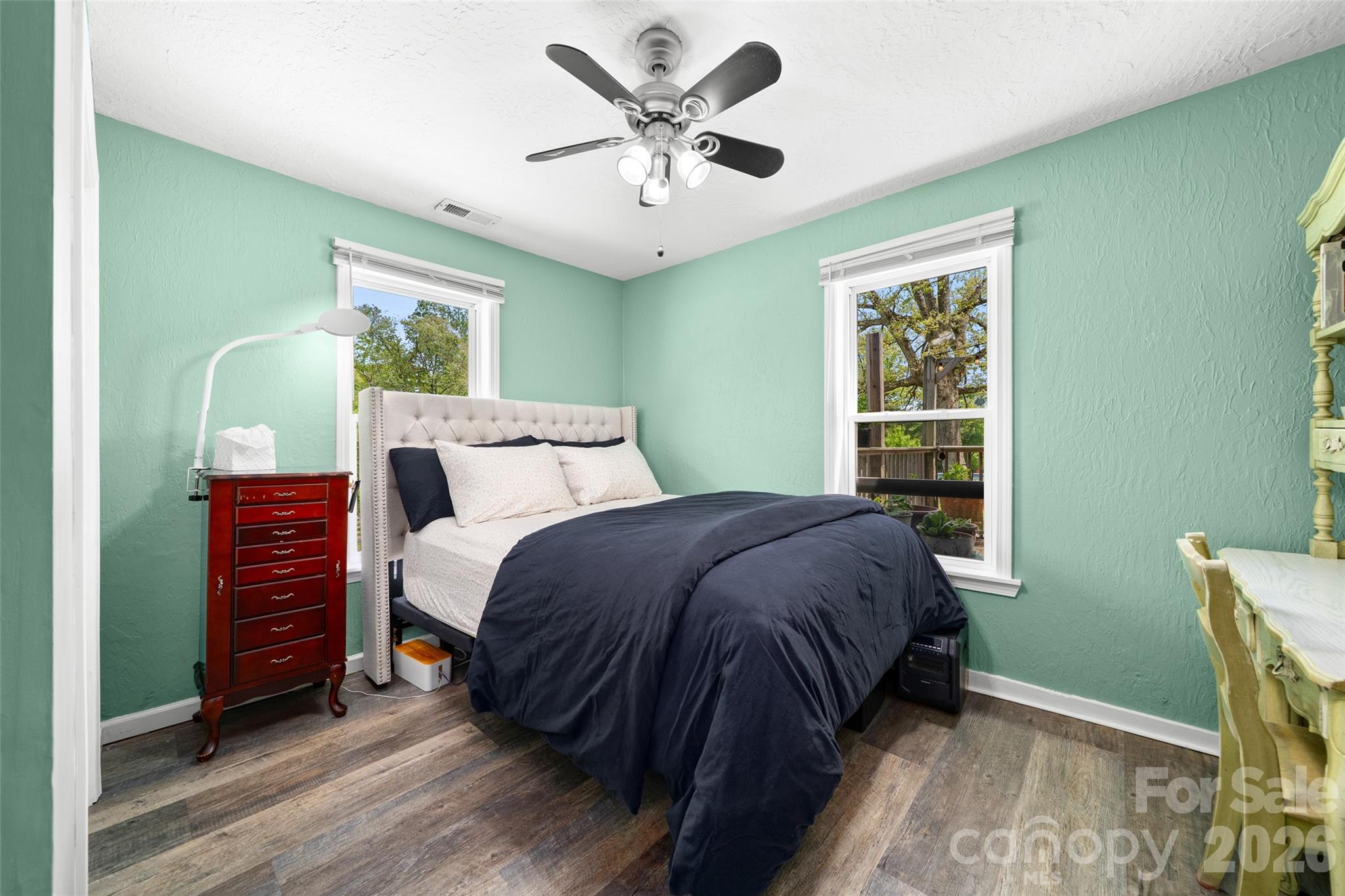 28 Cathys Cove Road Hendersonville NC 28792
