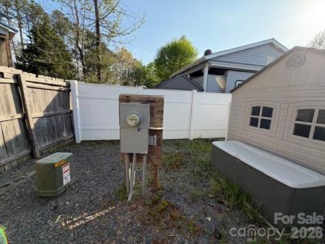 140 Hide A Way Trail Mount Gilead NC 27306