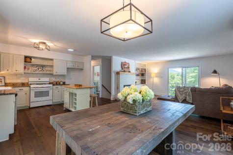 50 Springwood Drive Asheville NC 28805