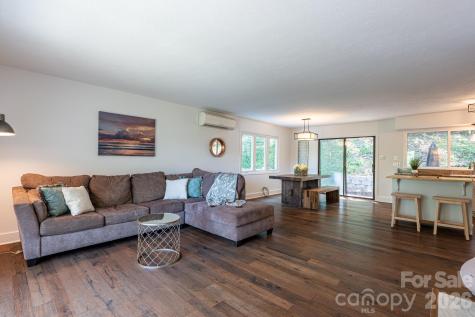50 Springwood Drive Asheville NC 28805