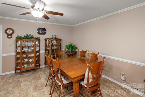 83 Honeysuckle Lane Burnsville NC 28714