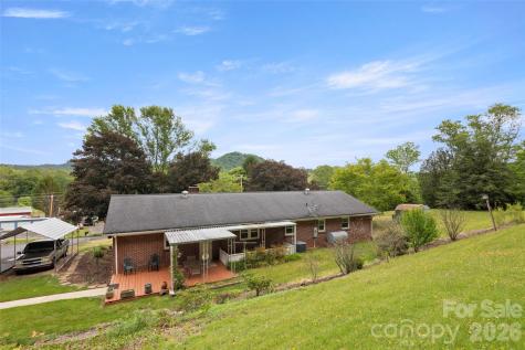 83 Honeysuckle Lane Burnsville NC 28714