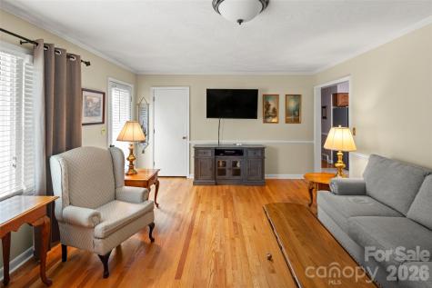83 Honeysuckle Lane Burnsville NC 28714