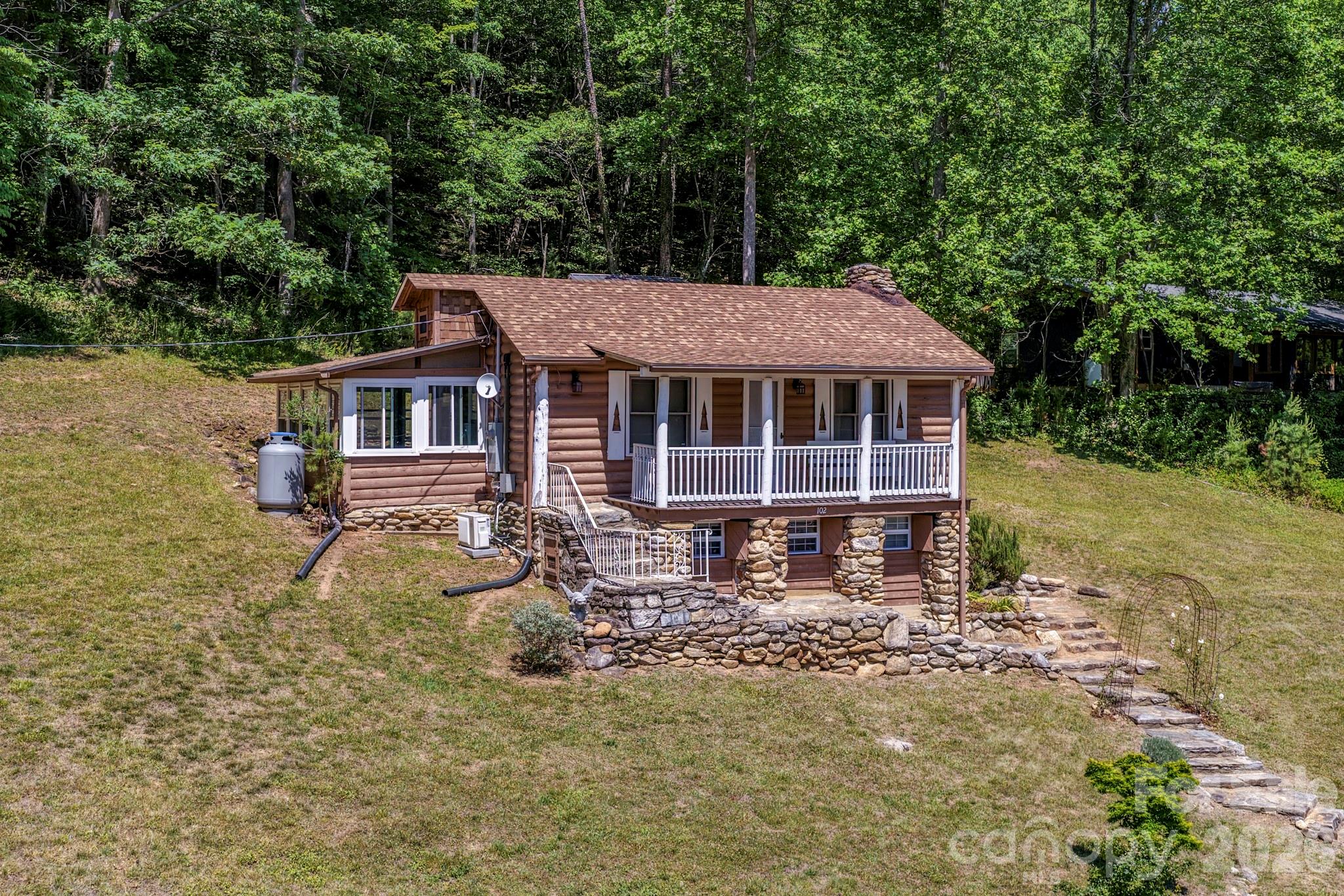 102 Jack London Road Lake Lure NC 28746