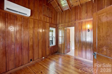 102 Jack London Road Lake Lure NC 28746