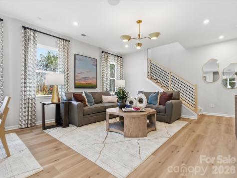 8410 Discovery Lane Charlotte NC 28216