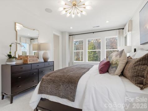 8410 Discovery Lane Charlotte NC 28216