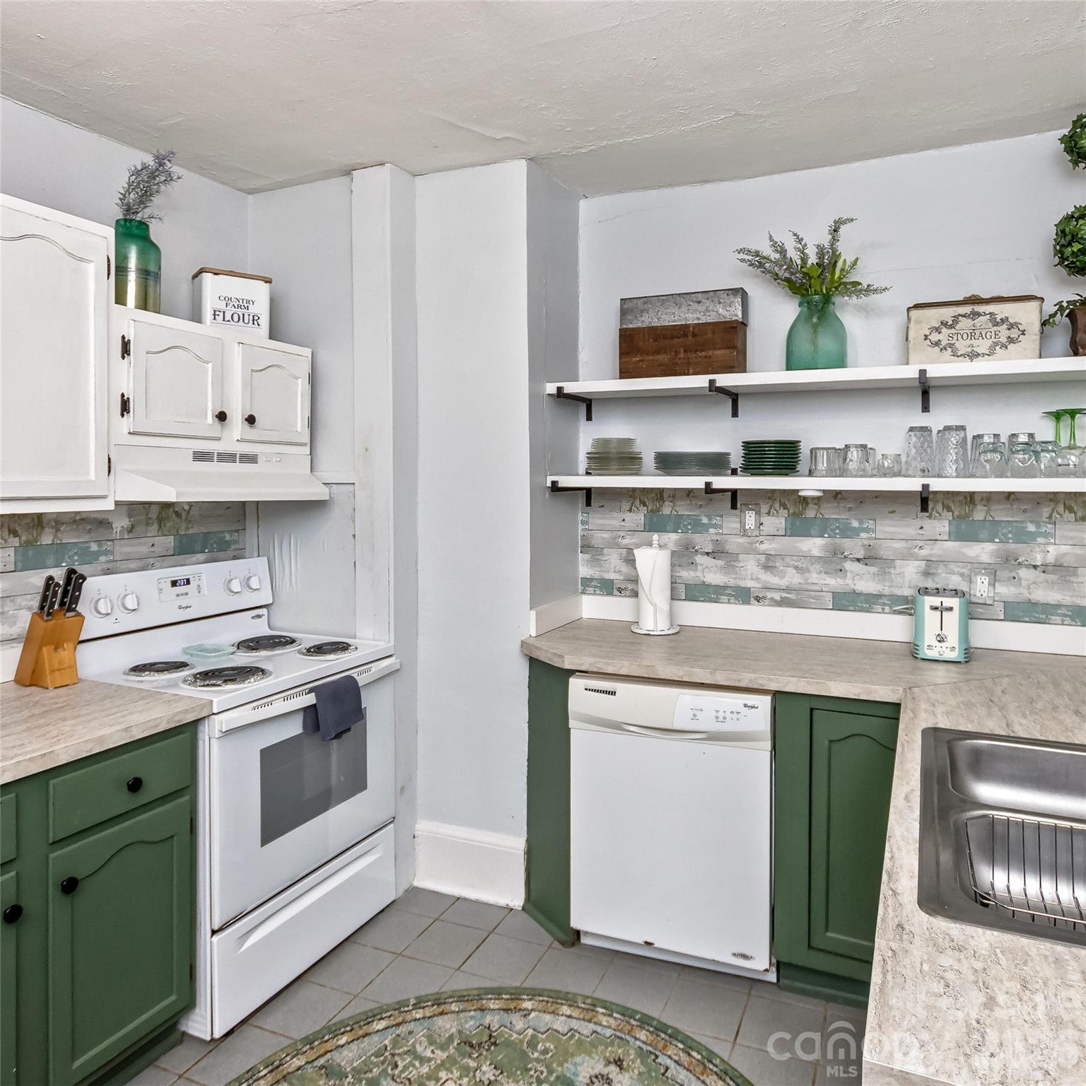 13 Norton Drive Asheville NC 28804