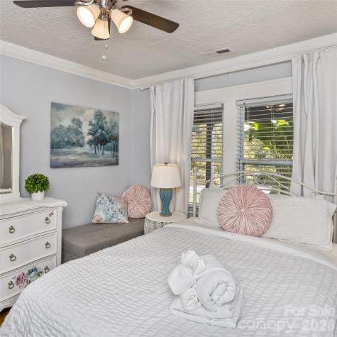 13 Norton Drive Asheville NC 28804
