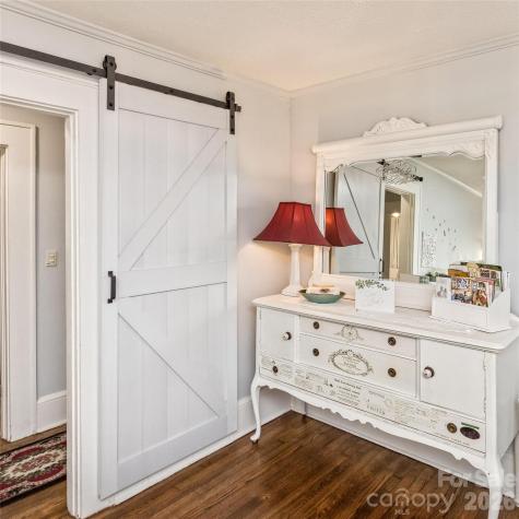 13 Norton Drive Asheville NC 28804