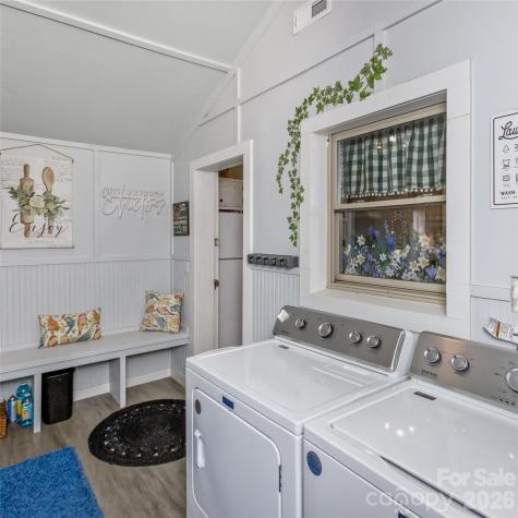 13 Norton Drive Asheville NC 28804