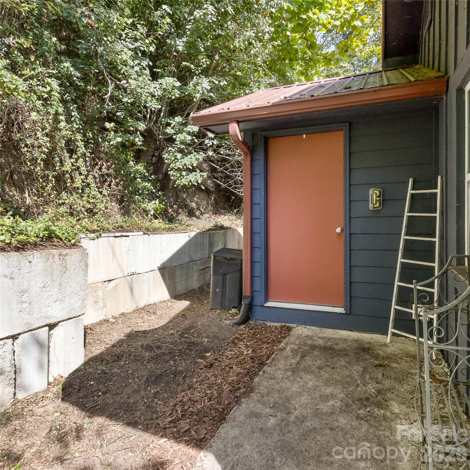 13 Norton Drive Asheville NC 28804