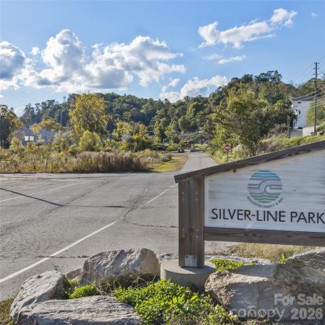 13 Norton Drive Asheville NC 28804