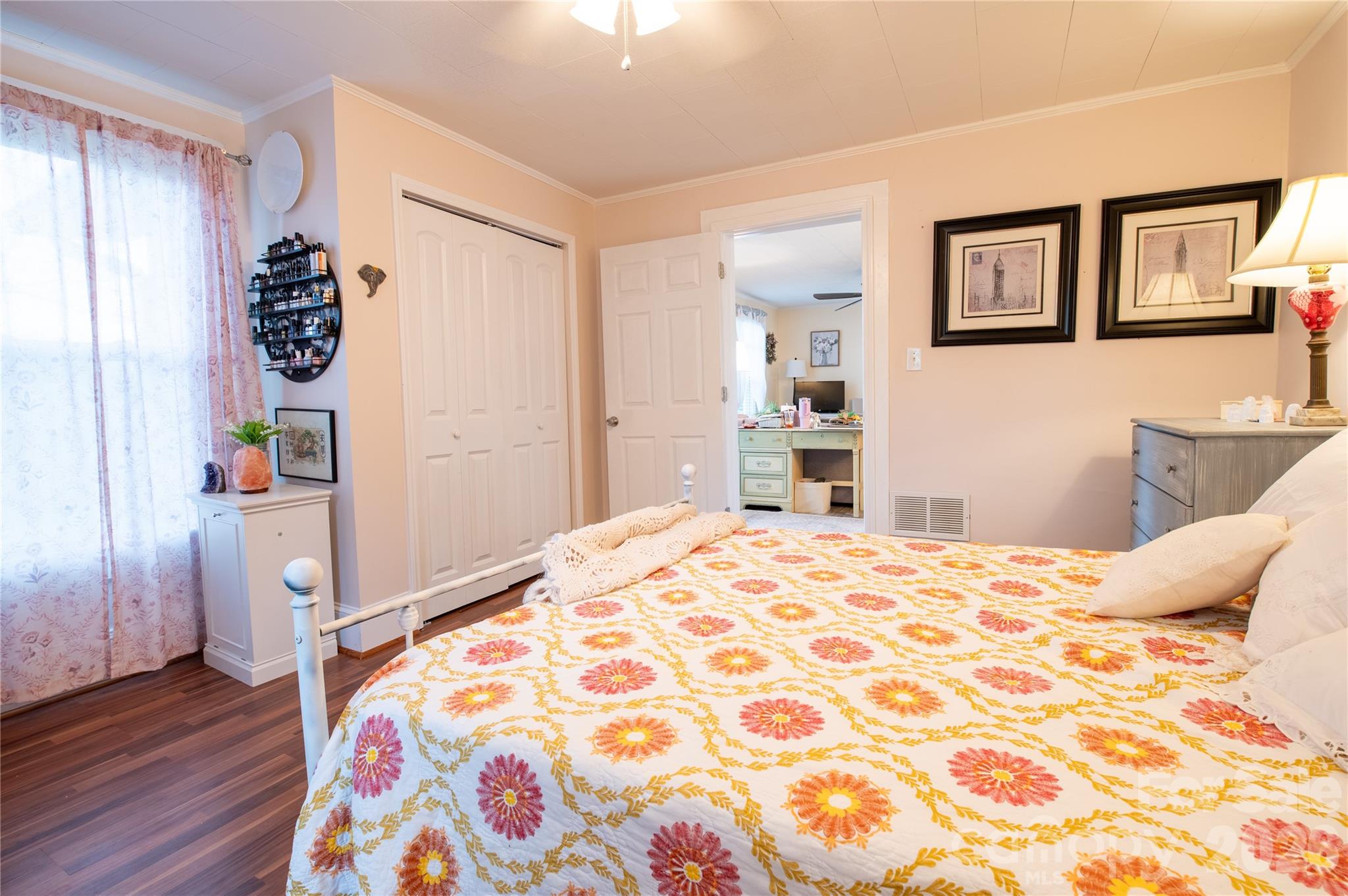 302 Park Avenue Mount Holly NC 28120