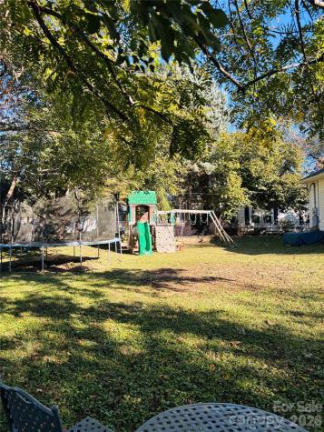 302 Park Avenue Mount Holly NC 28120