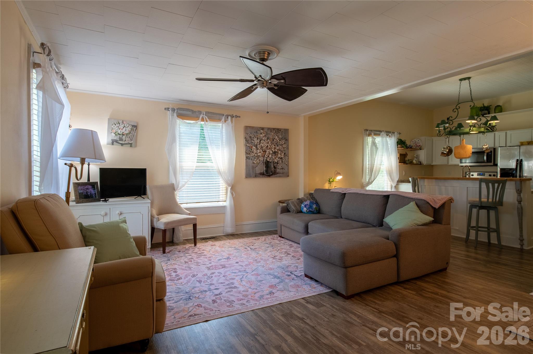 302 Park Avenue Mount Holly NC 28120