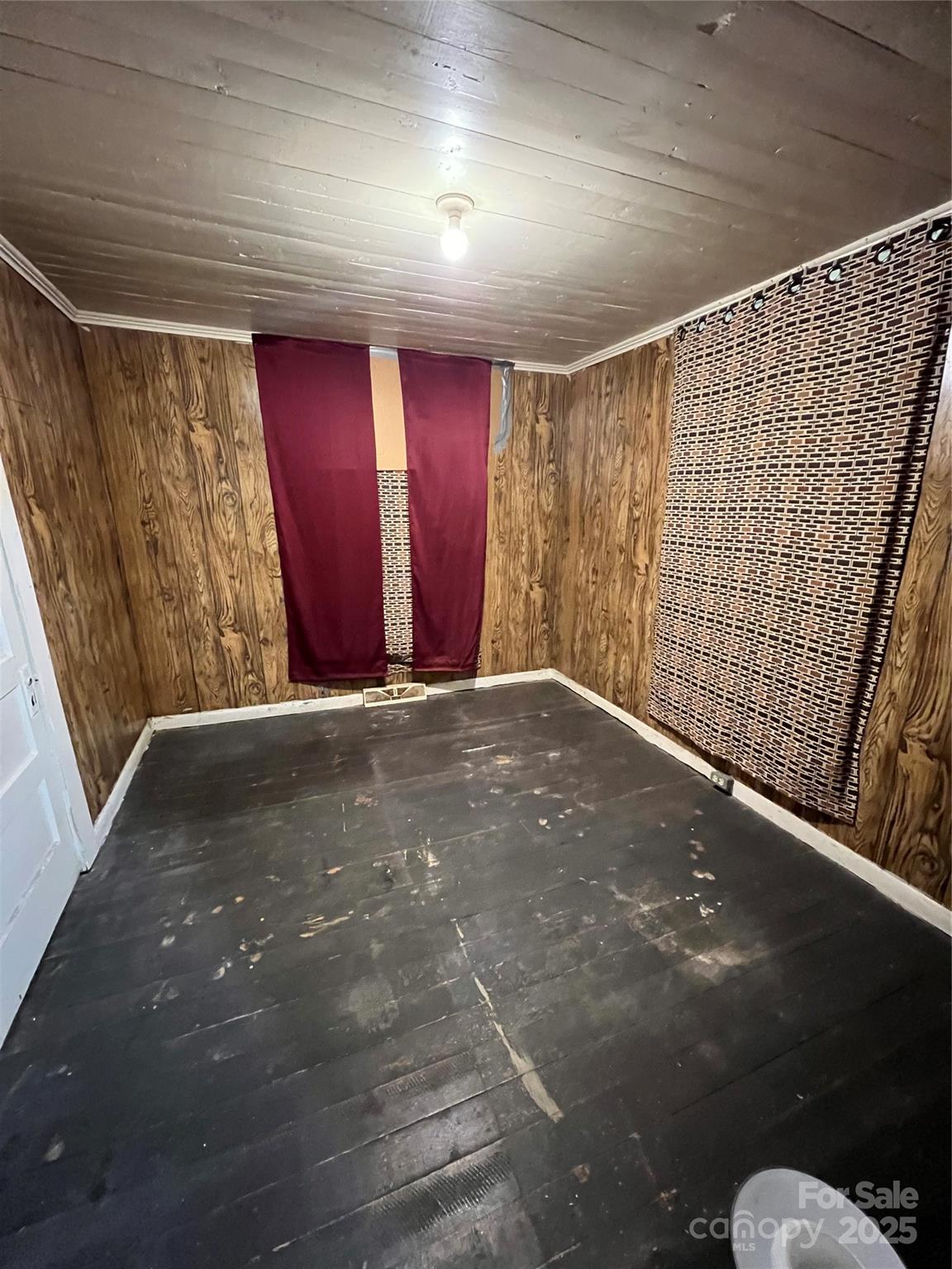 1220 Wood Street Albemarle NC 28001