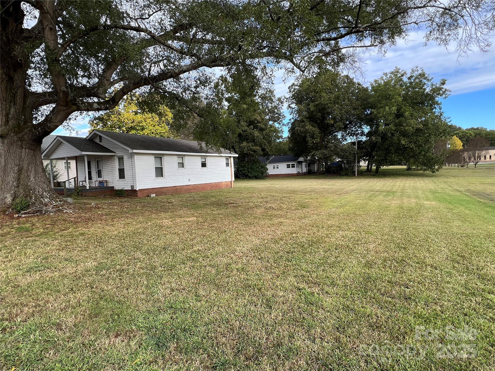 1220 Wood Street Albemarle NC 28001