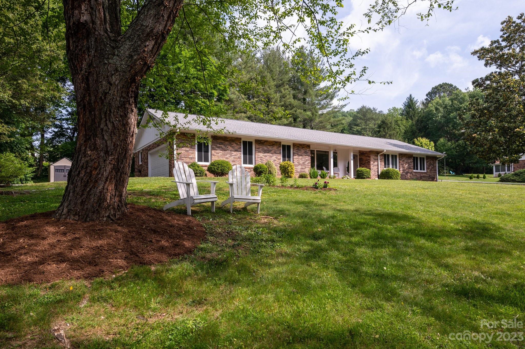 16 Ballantree Drive Asheville NC 28803