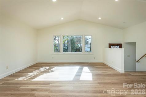 524 Pineland Road Hendersonville NC 28792