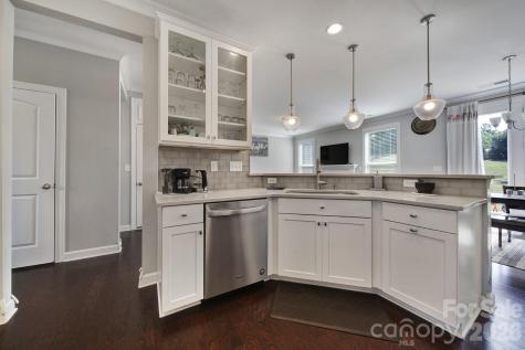 3322 Helmsley Court Concord NC 28027