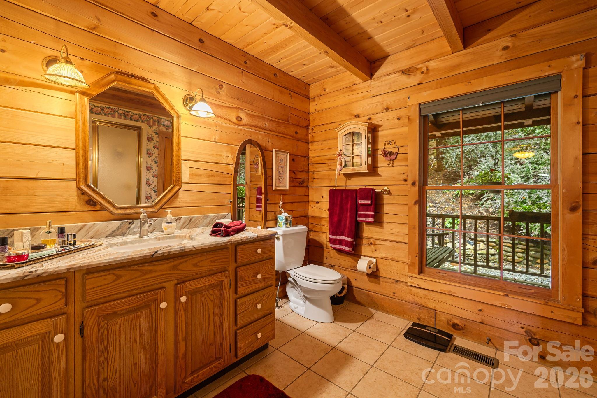 215 Goldenleaf Road Mars Hill NC 28754