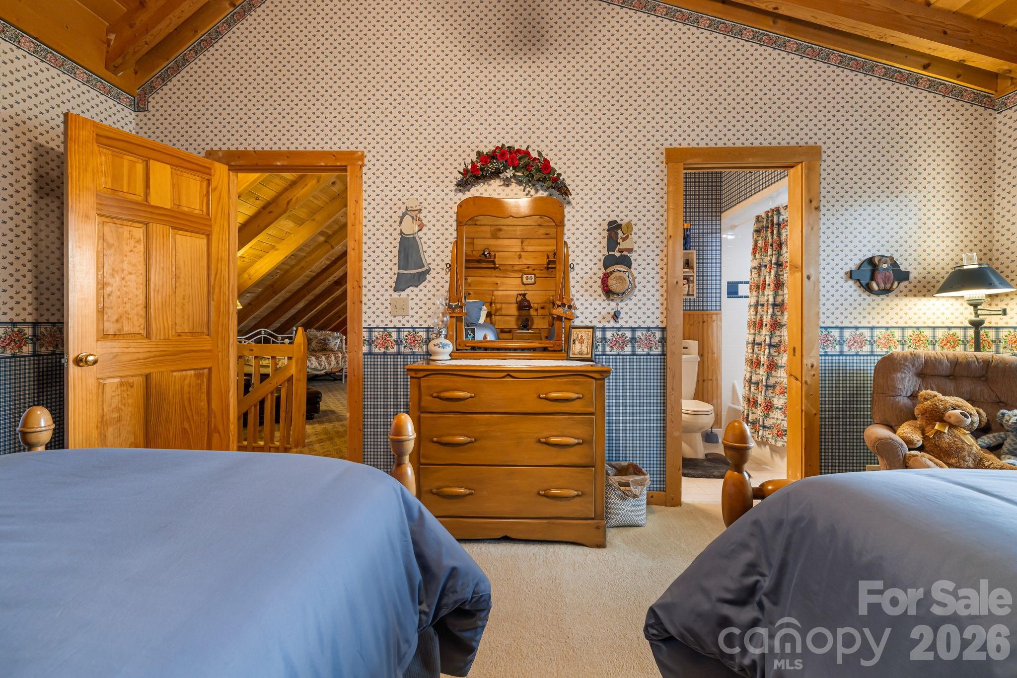 215 Goldenleaf Road Mars Hill NC 28754