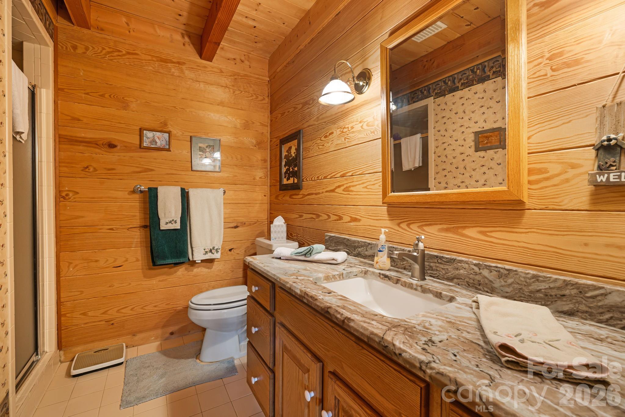 215 Goldenleaf Road Mars Hill NC 28754