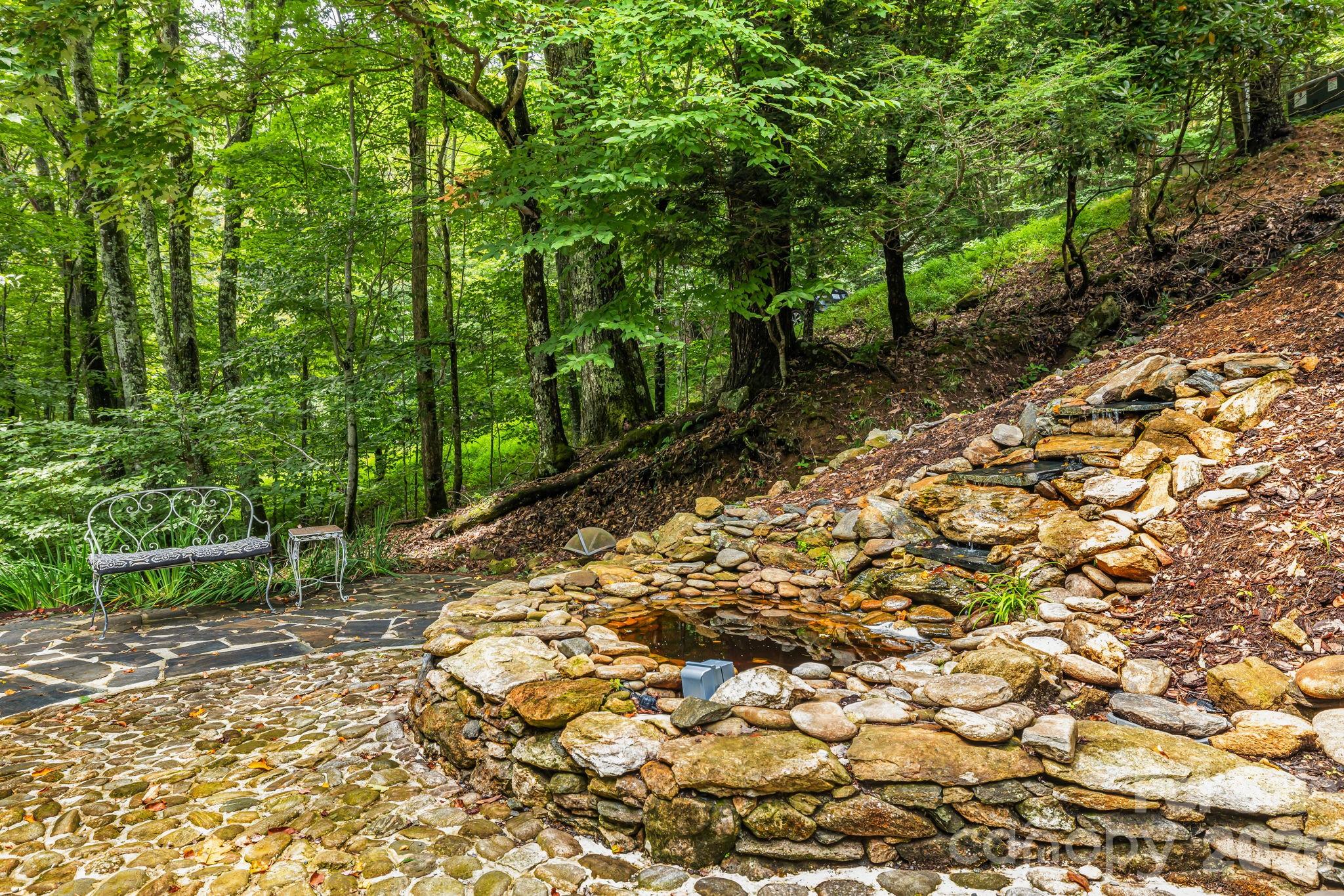 215 Goldenleaf Road Mars Hill NC 28754