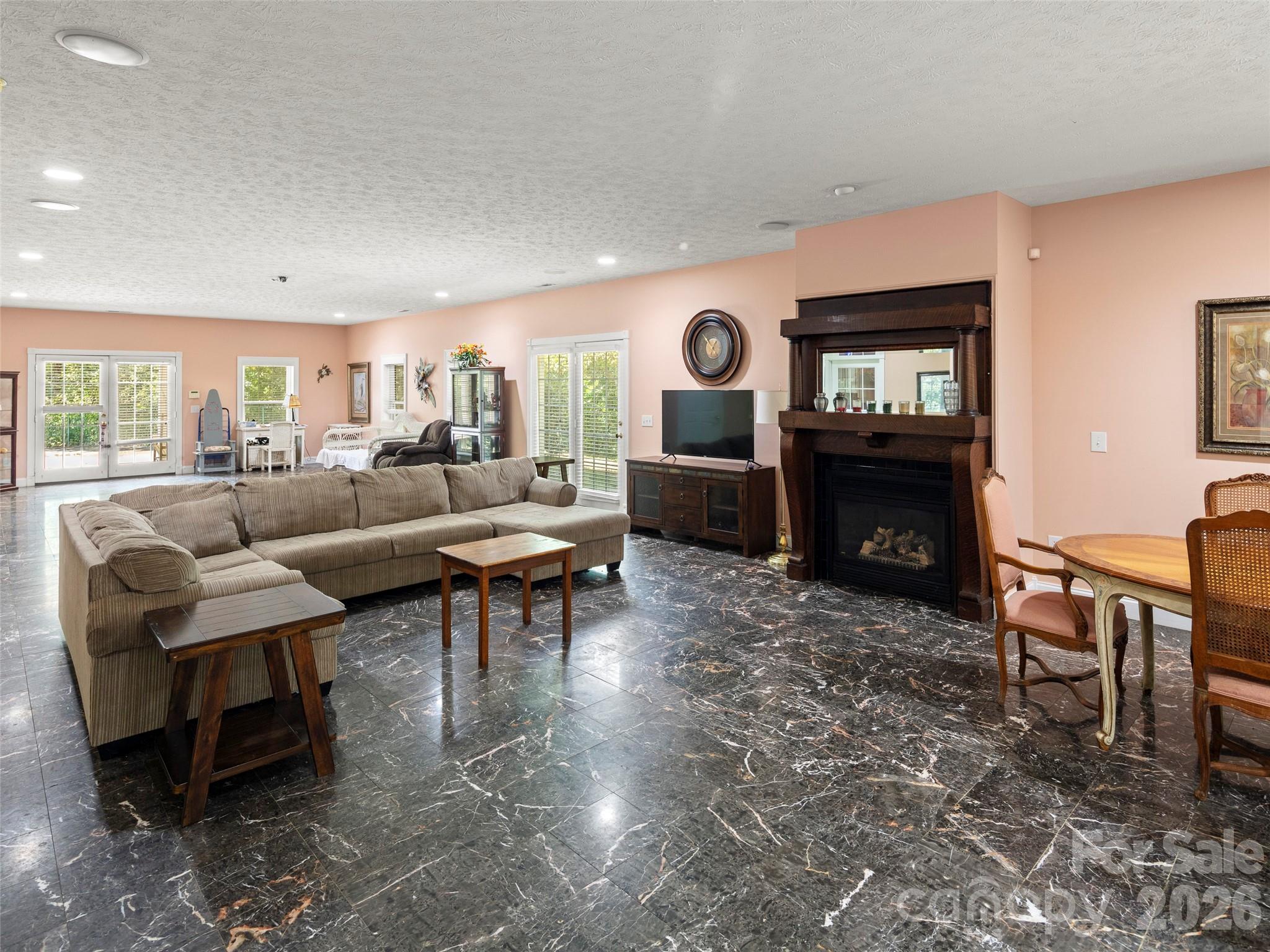 4901 Brevard Road Horse Shoe NC 28742