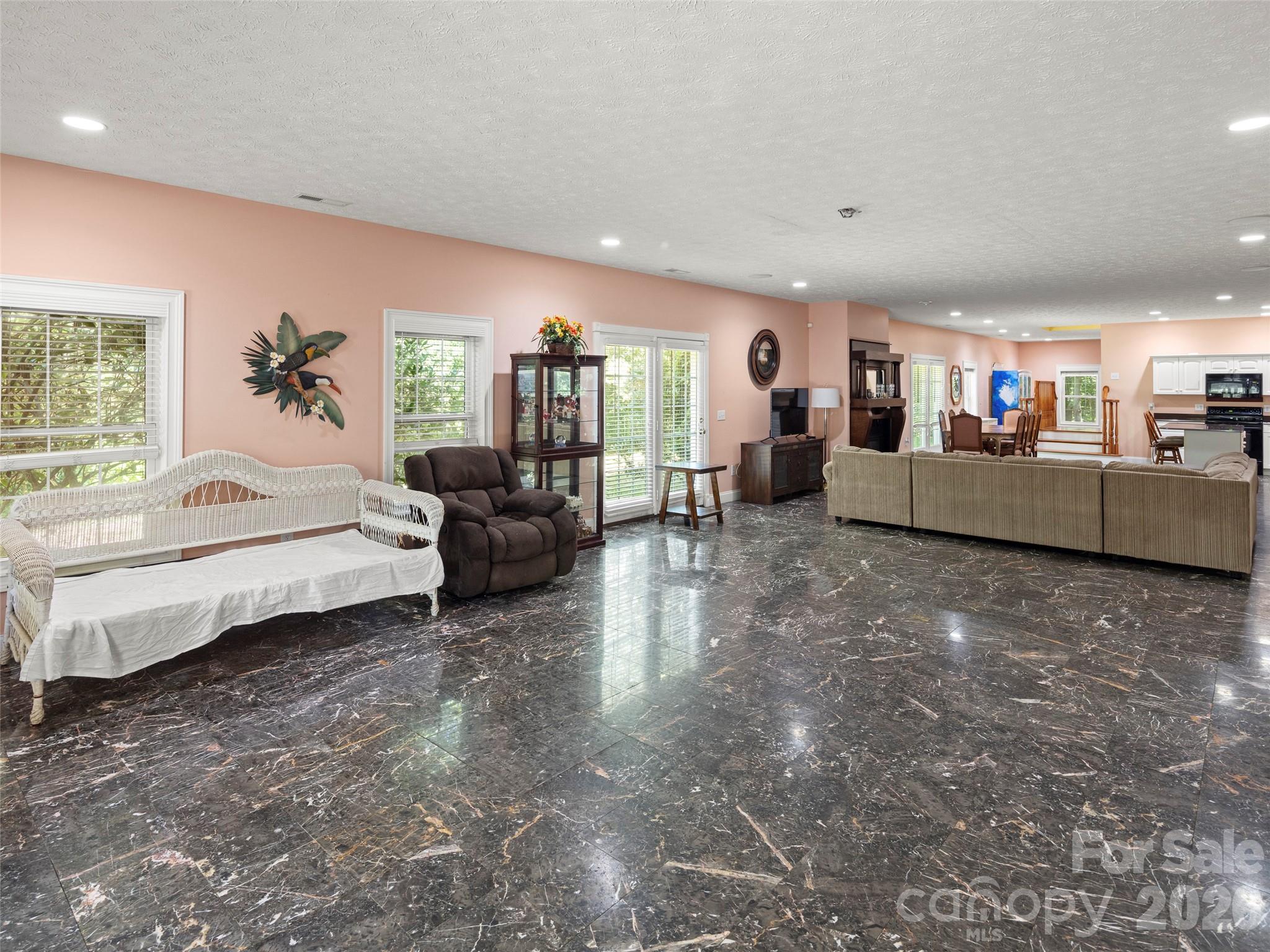4901 Brevard Road Horse Shoe NC 28742