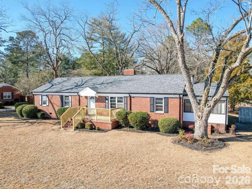 2228 W Market Street Cheraw SC 29520