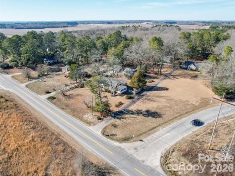 2228 W Market Street Cheraw SC 29520
