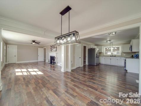 2228 W Market Street Cheraw SC 29520