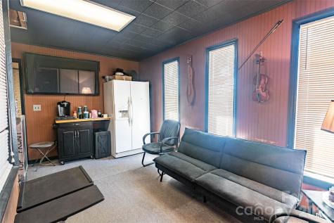 104 Bright Avenue Bessemer City NC 28016
