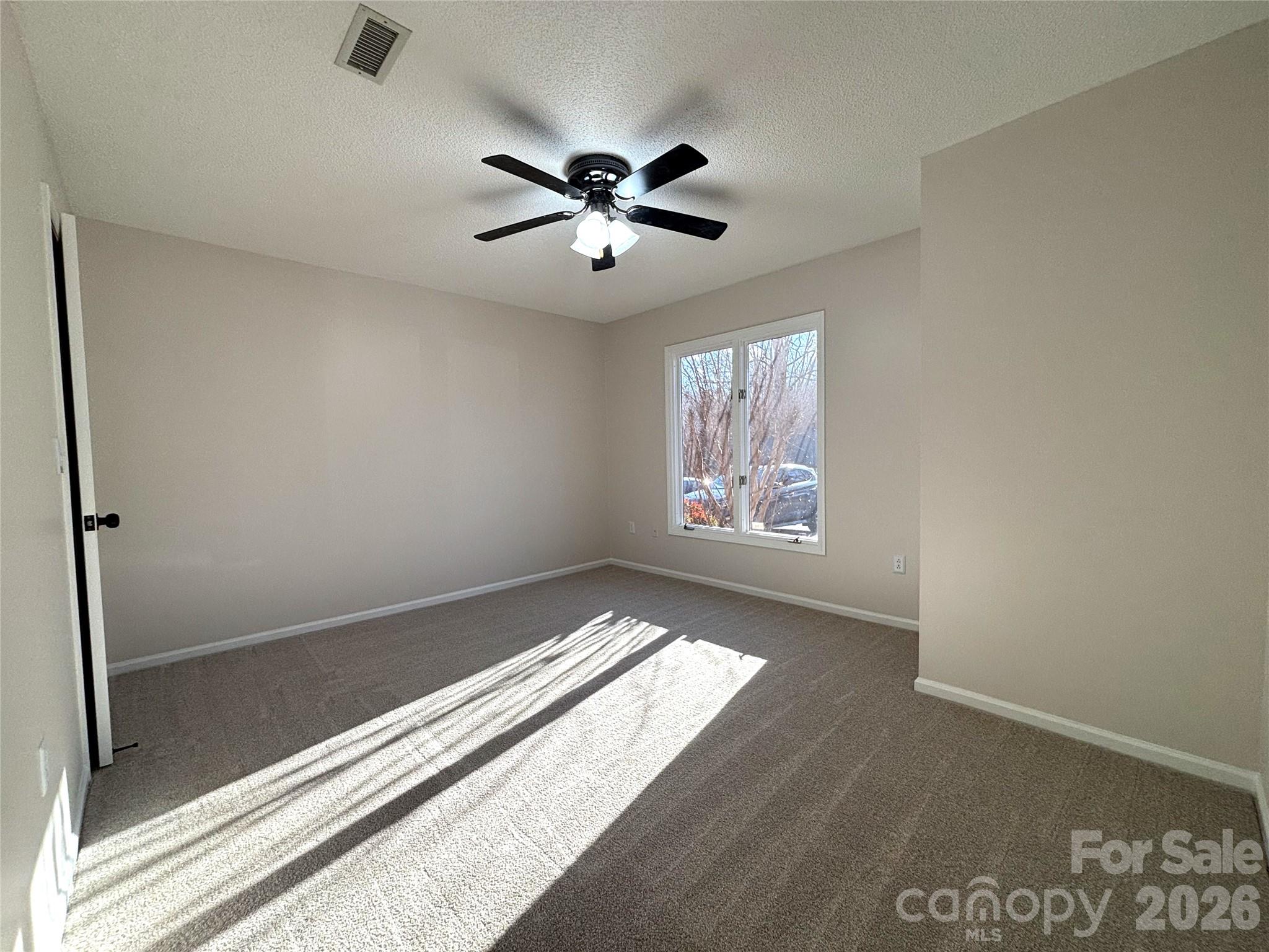 1754 12th Street NE Hickory NC 28601