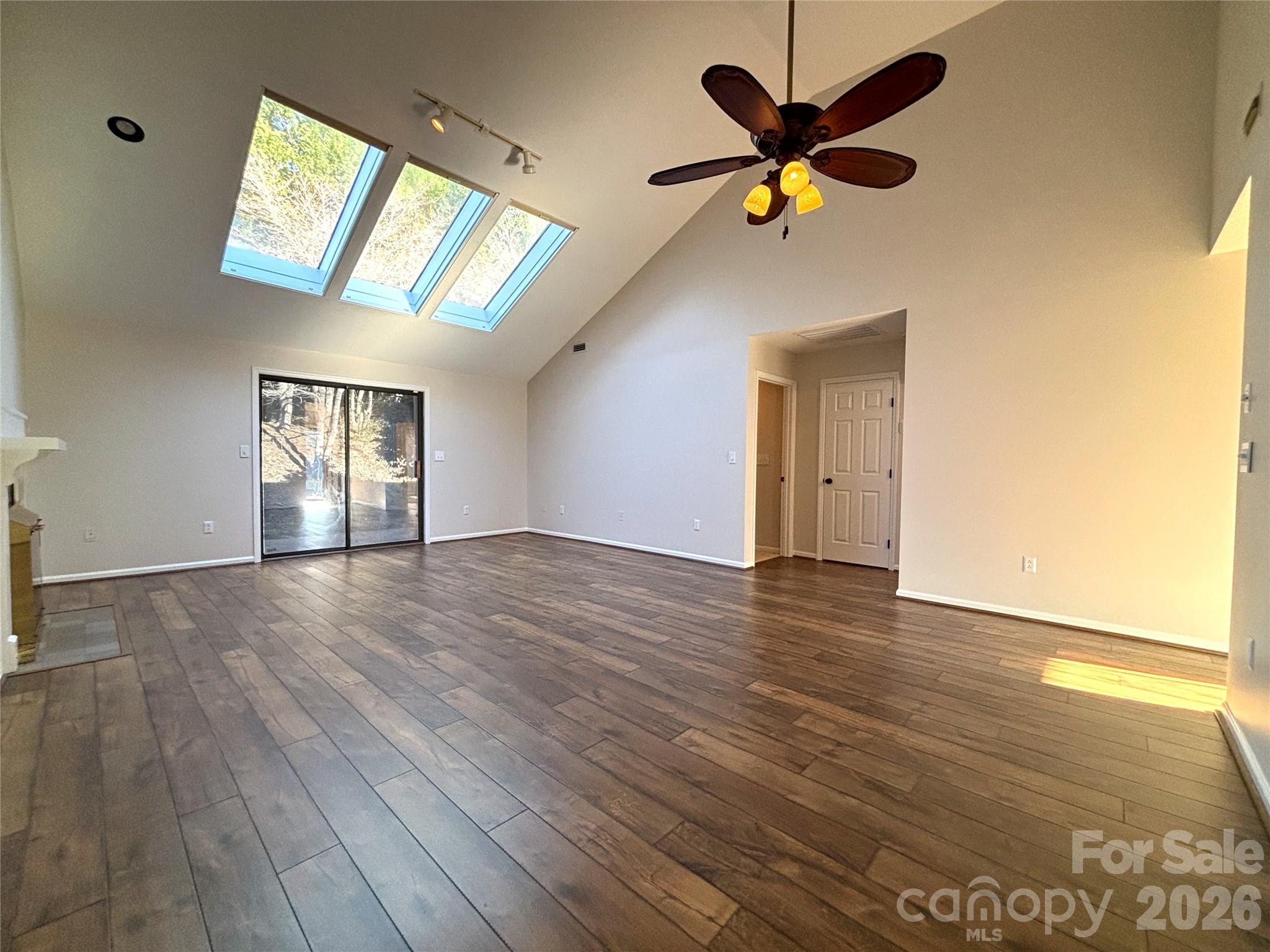 1754 12th Street NE Hickory NC 28601