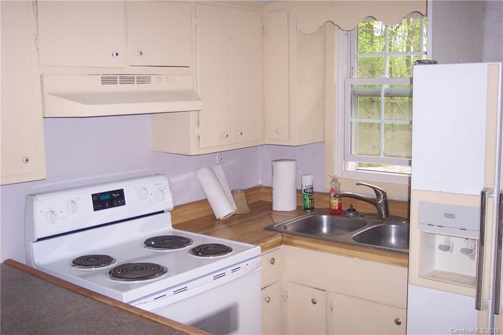 23 Artwood Lane Weaverville NC 28787