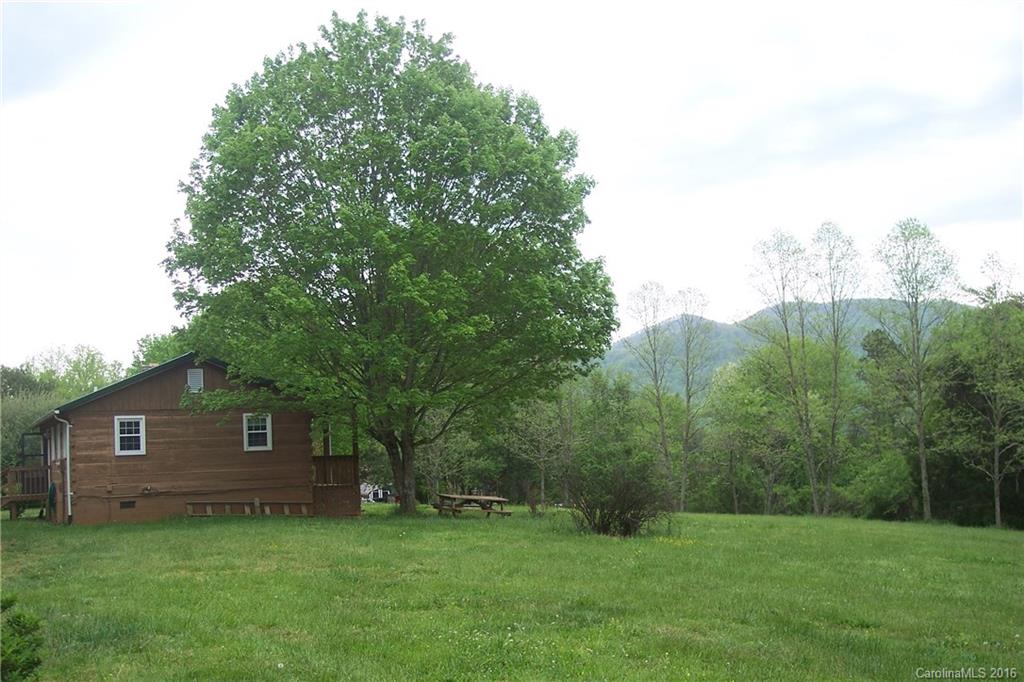 23 Artwood Lane Weaverville NC 28787