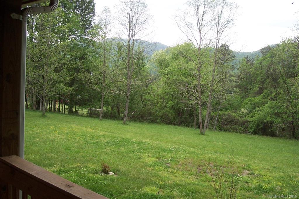 23 Artwood Lane Weaverville NC 28787