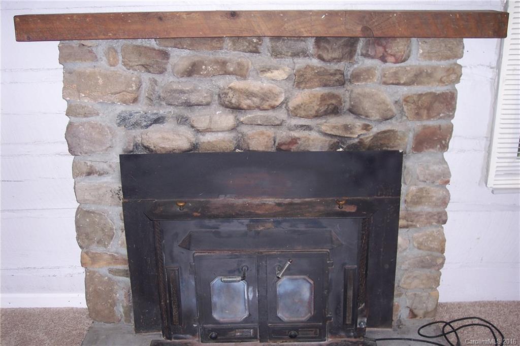 23 Artwood Lane Weaverville NC 28787