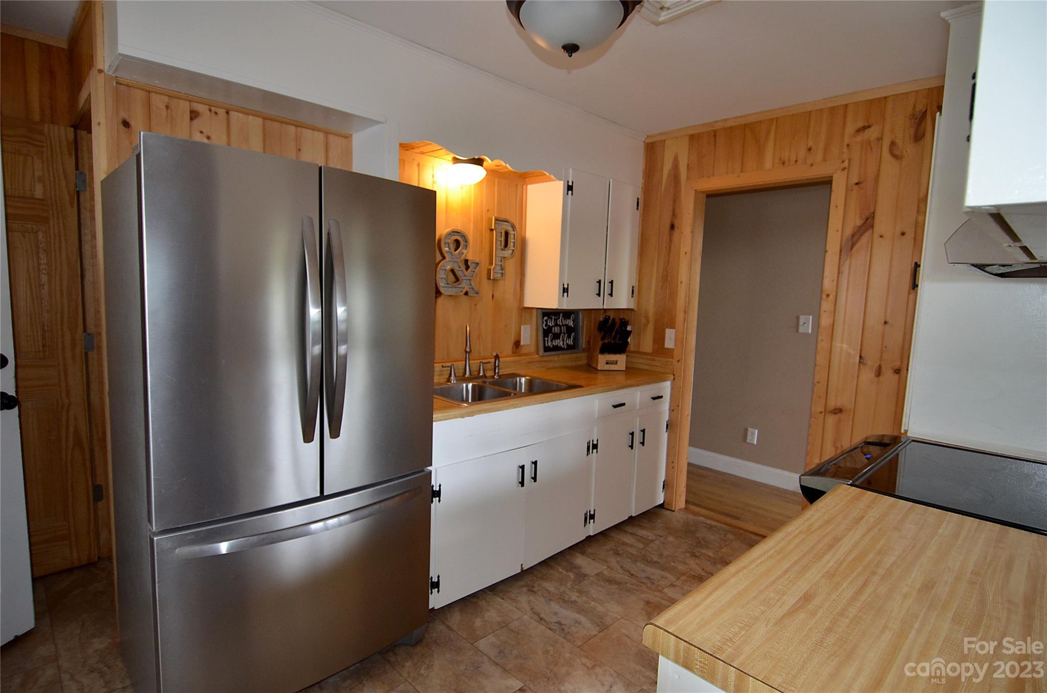 661 South Creek Road Nebo NC 28761