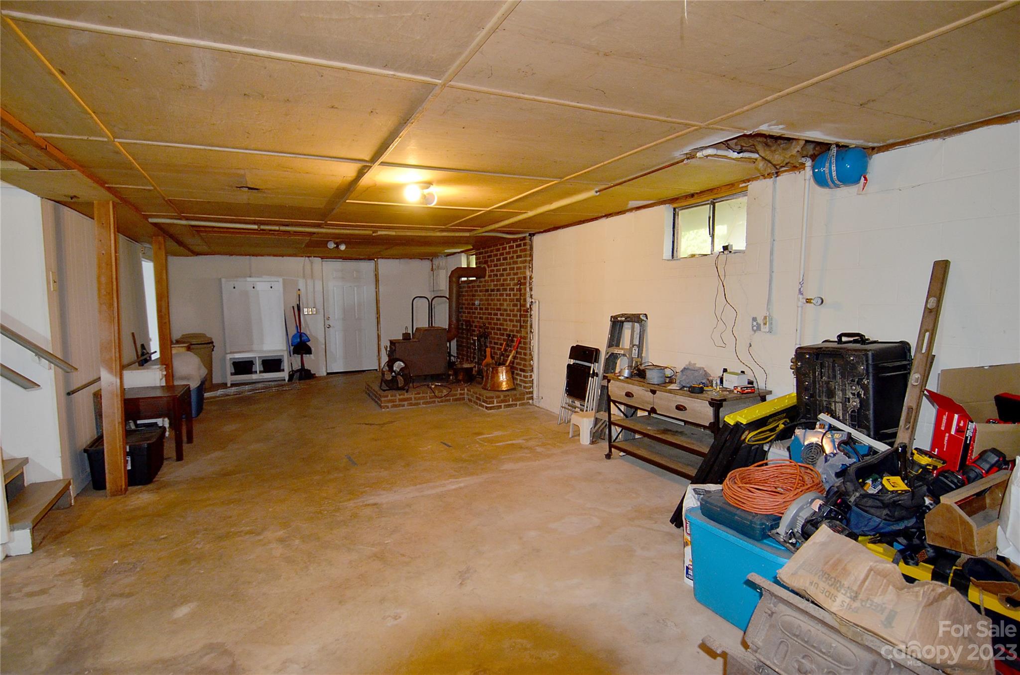 661 South Creek Road Nebo NC 28761