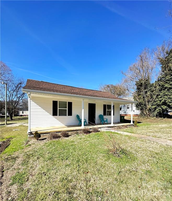 411 Leonford Street Lexington NC 27292